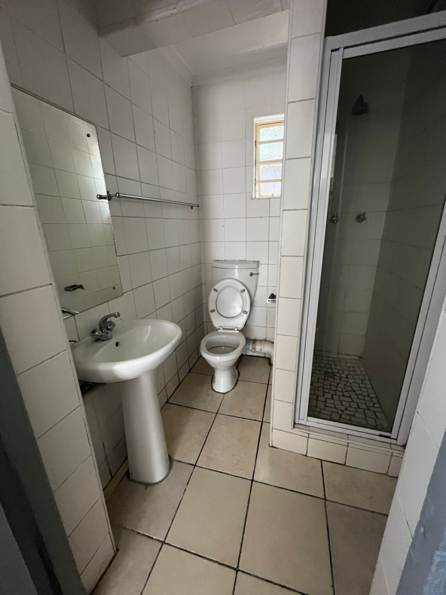 To Let 1 Bedroom Property for Rent in Top Town Eastern Cape